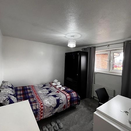 Plaistow Comfort Stay London Exterior foto